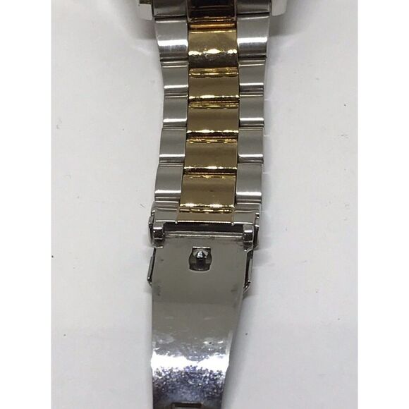 Michael Kors Watch Bracelet Links Case Use For Parts Band 18mm V570 - Picture 3 of 8